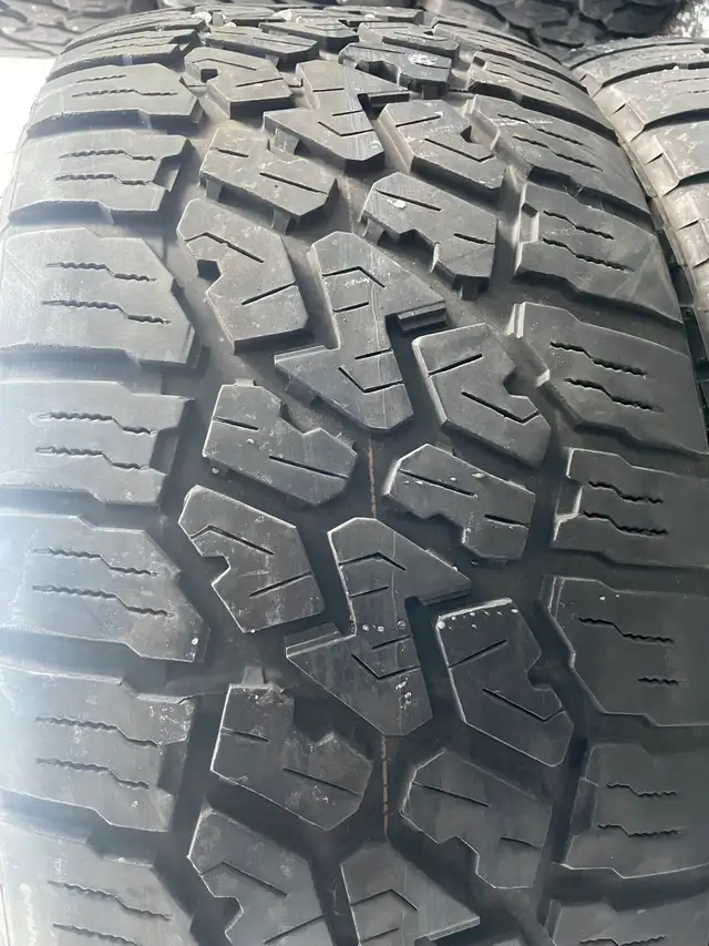 2x pneus Falken Wildpeak A/T 285/45R22 XL in Tires & Rims in Laval / North Shore - Image 3