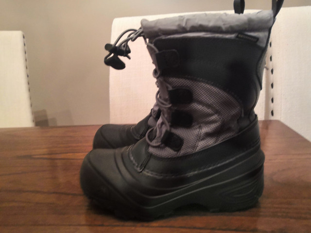 The North Face winter boots for kids dans Autre  à Ville de Montréal