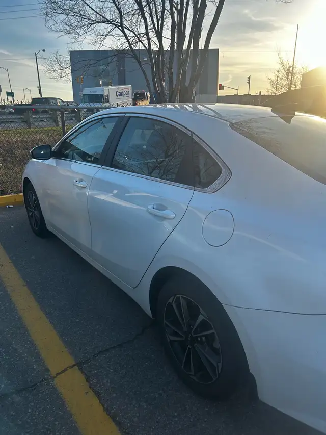 2024 Kia Forte EX | 30K KM | No Accidents | One Owner in Cars & Trucks in City of Toronto - Image 6