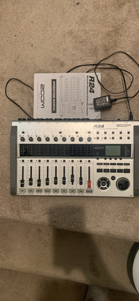 Zoom 24 Track studio 