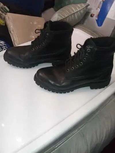 Timberland Men's Black Leather Boots - Size 12 - Waterproof , View more