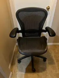 chaise ergonomique herman miller aeron