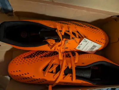 Adidas Soccer Shoe NEW size 13, View more