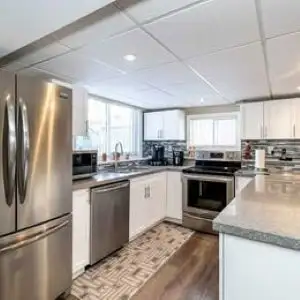 2 Beds and 1.5 baths Apartment