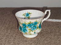 Vintage Tea Cup - Royal Albert - Blue Roses Flower - Bone China