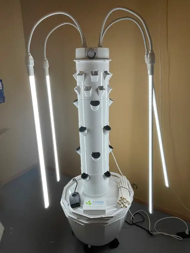 Juice Plus Tower Garden With Lights