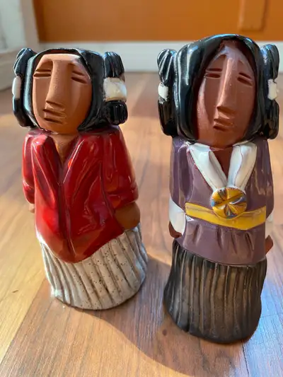 Vintage - KEENA- Native American figurines 