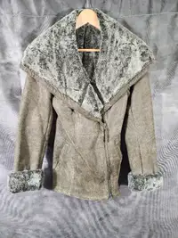 Danier Leather & Fur Jacket (Size 2XS)
