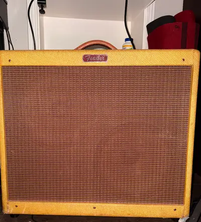 Fender DeVille 212 Guitar Amplifier, View more