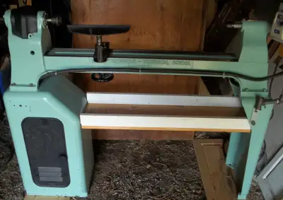 Quebec wood lathe.Very rare item.Variable speed., View more