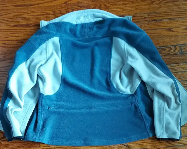 BMW MOTORRAD UNISEX FLEECE  MOTORCYCLE JACKET SIZE SMAL~MEDIUM in Other in City of Toronto - Image 6