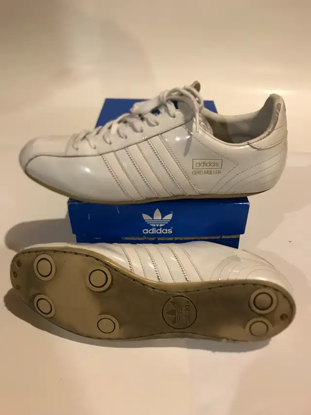 Adidas Gerd Meuller, Lifestyle, White Patent, USA Size 10. in Men's Shoes in Markham / York Region - Image 5