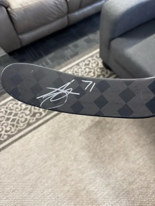 Tyson Foerster signed hockey stick  in Arts & Collectibles in Markham / York Region - Image 2