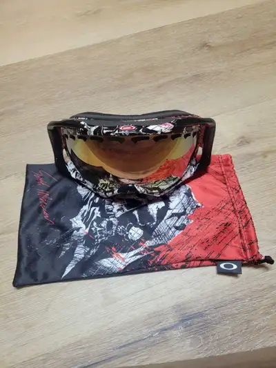 Oakley Ski and Snowboard goggles, View more