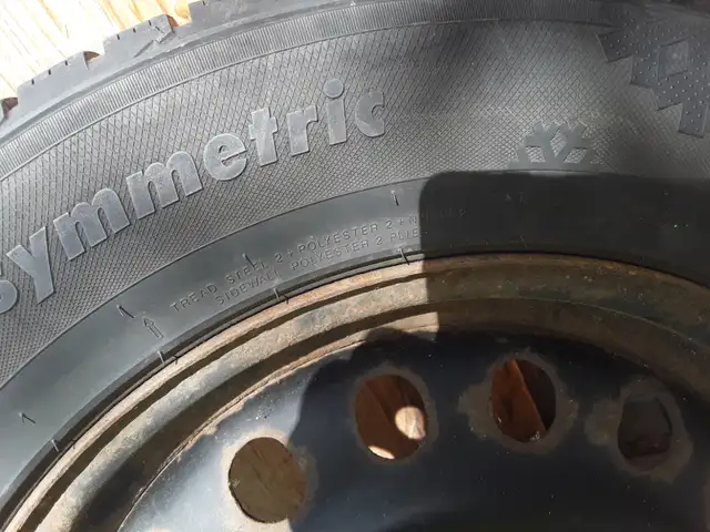 4 SNOW TIRES in Tires & Rims in Norfolk County - Image 3