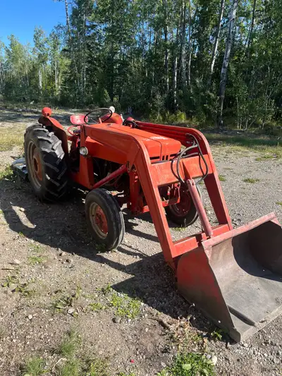 Selling my B275 38 horse 2WD tractor. Comes with narrow front loader, 5’ front blade, 5’ 3pt. hitch...