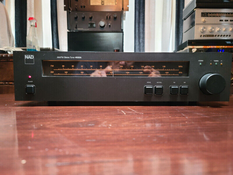NAD 3130 Stereo Amplifier and NAD 4020A AM/FM Stereo Tuner for sale  