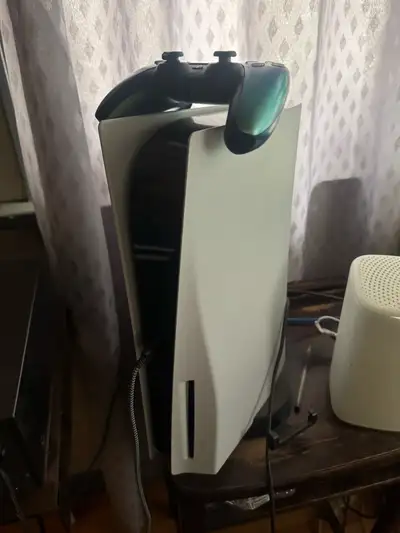 disk, 500 gb ps5 & controller, View more