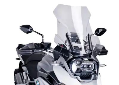 Pare-Brise BMW R1200GS R1250GS Windshield. Égratigné sur le devant. Peut possiblement être buffé ou...