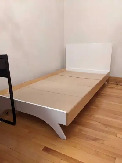 Lit simple enfant avec matelas, View more