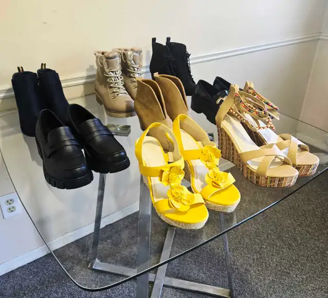 Women’s Shoes Size 9 Lot – Aldo, Cougar, Ardene Boots & Sandals in Women's - Shoes in Kitchener / Waterloo - Image 8