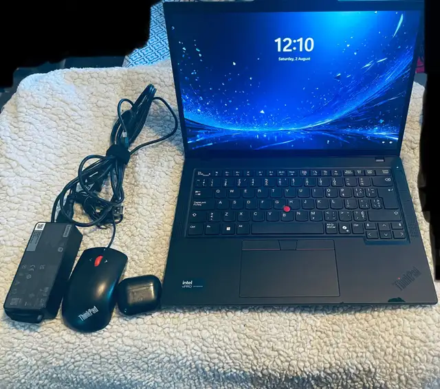 Lenovo Thinkpad T14 Gen5 32 g  in Laptops in Richmond - Image 2