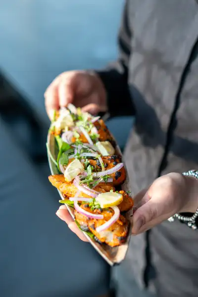 Looking for servers for Indian Restaurant in Vaughan, View more