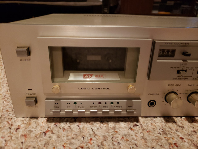 LXI cassette deck in General Electronics in Edmonton - Image 2