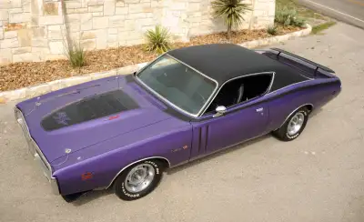 Rare 1971 Mopar B/E body 18 Spline A833 4 Speed Transmission. Has 1971 Vin on pad but can be used in...