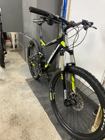 Giant stance , View more