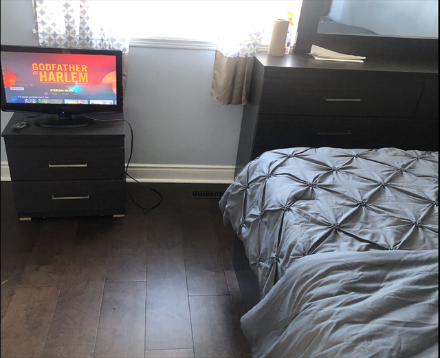 Furnished Room on 2nd Floor in Pickering of a House for Rent