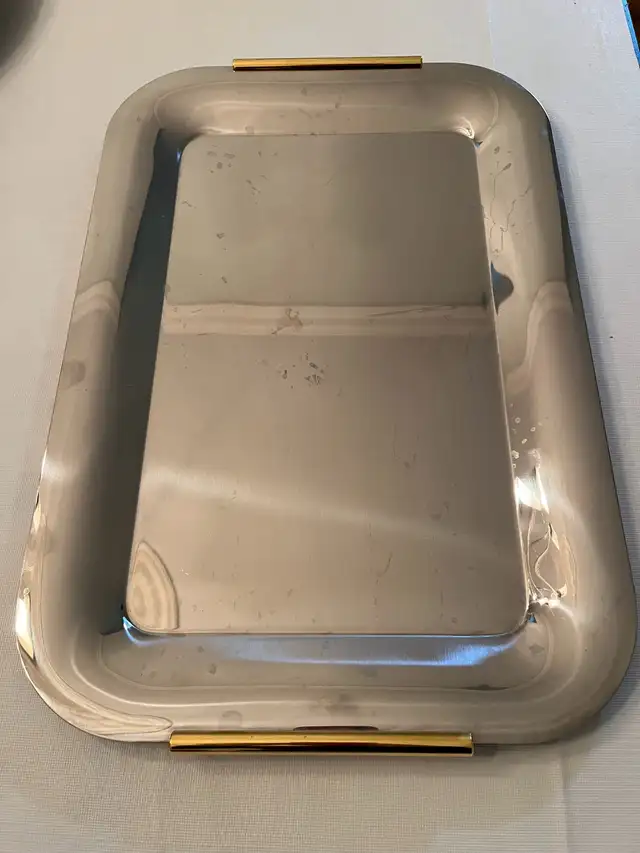 Silver-Plated Trays64840219168897123