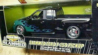 1:18 SLAMMED FORD F150 PICKUP BY AMERICAN MUSCLE