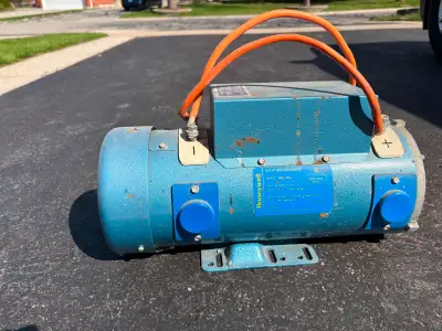 Honeywell generator for motor home, manual included, requires batteries and charging system, never u...