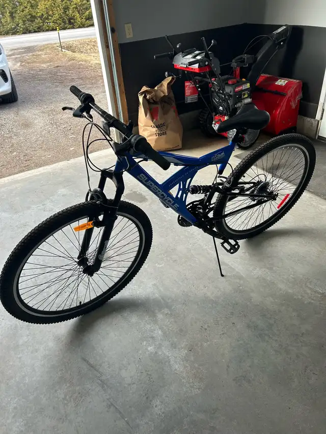 supercycle Rush adult Bike  in Road in Barrie - Image 2