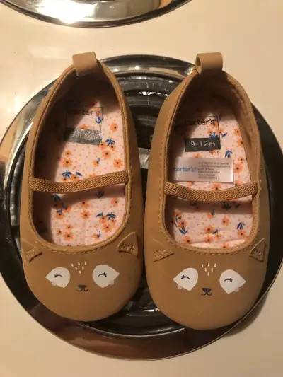 Baby Shoes 9-12 months $5, View more