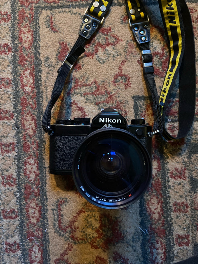 Nikon FM 35mm film camera in Cameras & Camcorders in Stratford - Image 2
