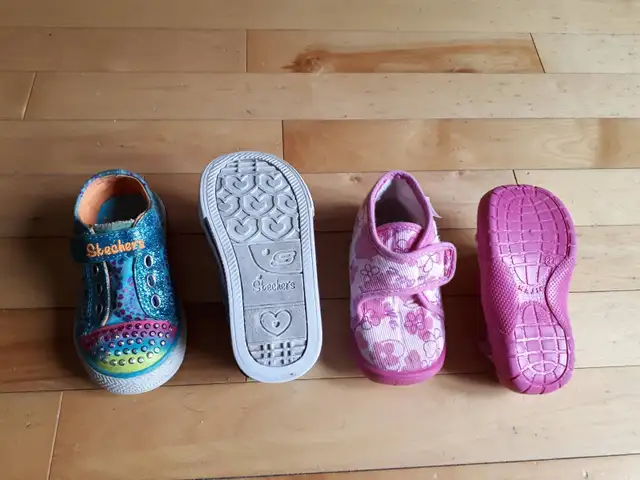 Souliers grandeur 6 petite fille  in Kids & Youth in Laval / North Shore - Image 4