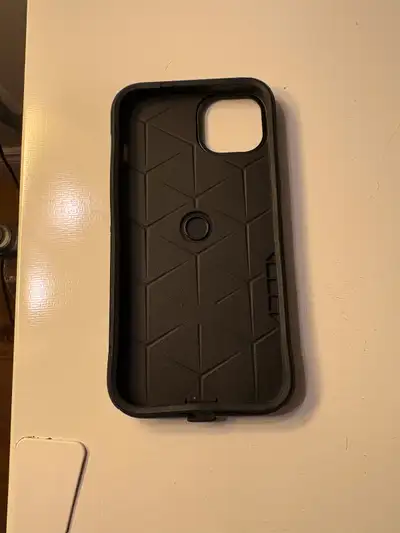 Apple I-phone 14 plus otterbox, View more
