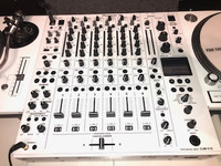 Pioneer DJM V10 Professional Mixer