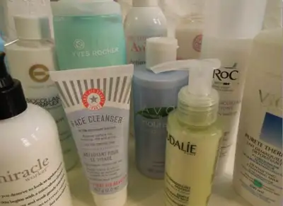 Gentle & milk cleansers cleansing cloths - Shiseido Pai Avene, View more