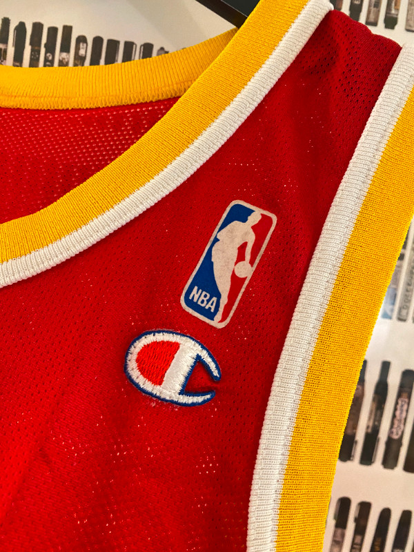 Champion - Houston Rockets Vernon Maxwell vintage jersey (1991) in Arts & Collectibles in City of Toronto - Image 3