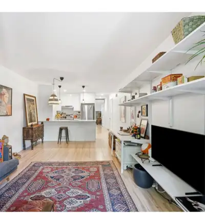 Découvrez cet appartement moderne d'une chambre, situé au 6745, offrant un espace de vie lumineux et...