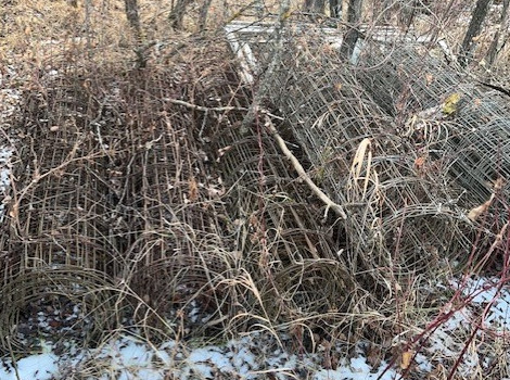 Gauge Welded Wire Galvanized Steel Netting Fence in Decks & Fences in St. Albert - Image 2