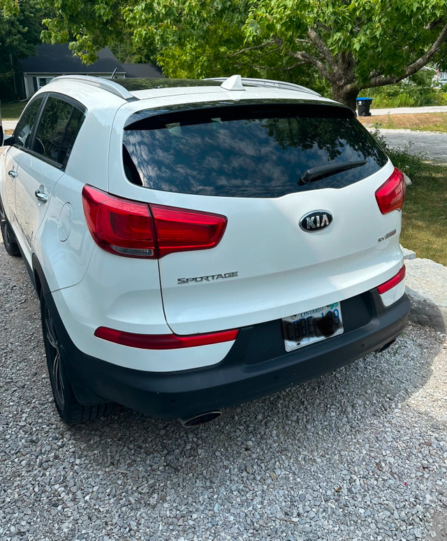 2016 KIA SPORTAGE in Cars & Trucks in Barrie - Image 2