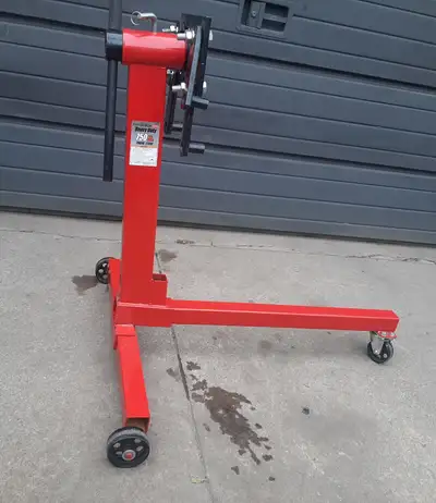 Pittsburgh Heavy Duty Engine Stand 750lb capacity Used, in good condition Has some marks due to norm...