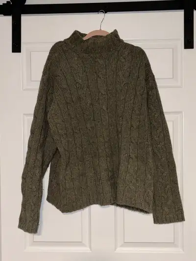 Mens American Eagle Sweater XXL 80% wool 20% nylon Gently used from a smoke-free home