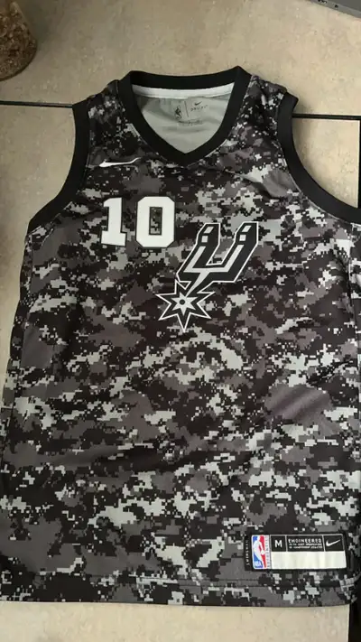 Nike NBA Youth San Antonio Spurs Derozan Demar #10 City Edition, View more