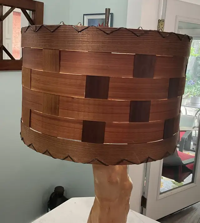 MCM Cyprus Knee Wooden Lamp With Two Tone Lamp Shade in Indoor Lighting & Fans in Owen Sound - Image 8