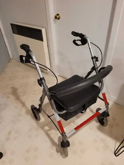 déambulateur  roues 7 1/2 pouces, View more